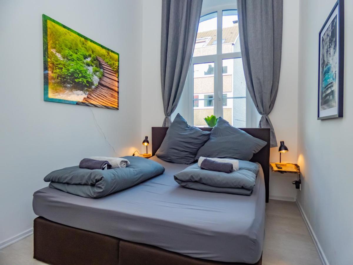 #221 Moderne City Wohnung Im Herzen Von نيوس المظهر الخارجي الصورة