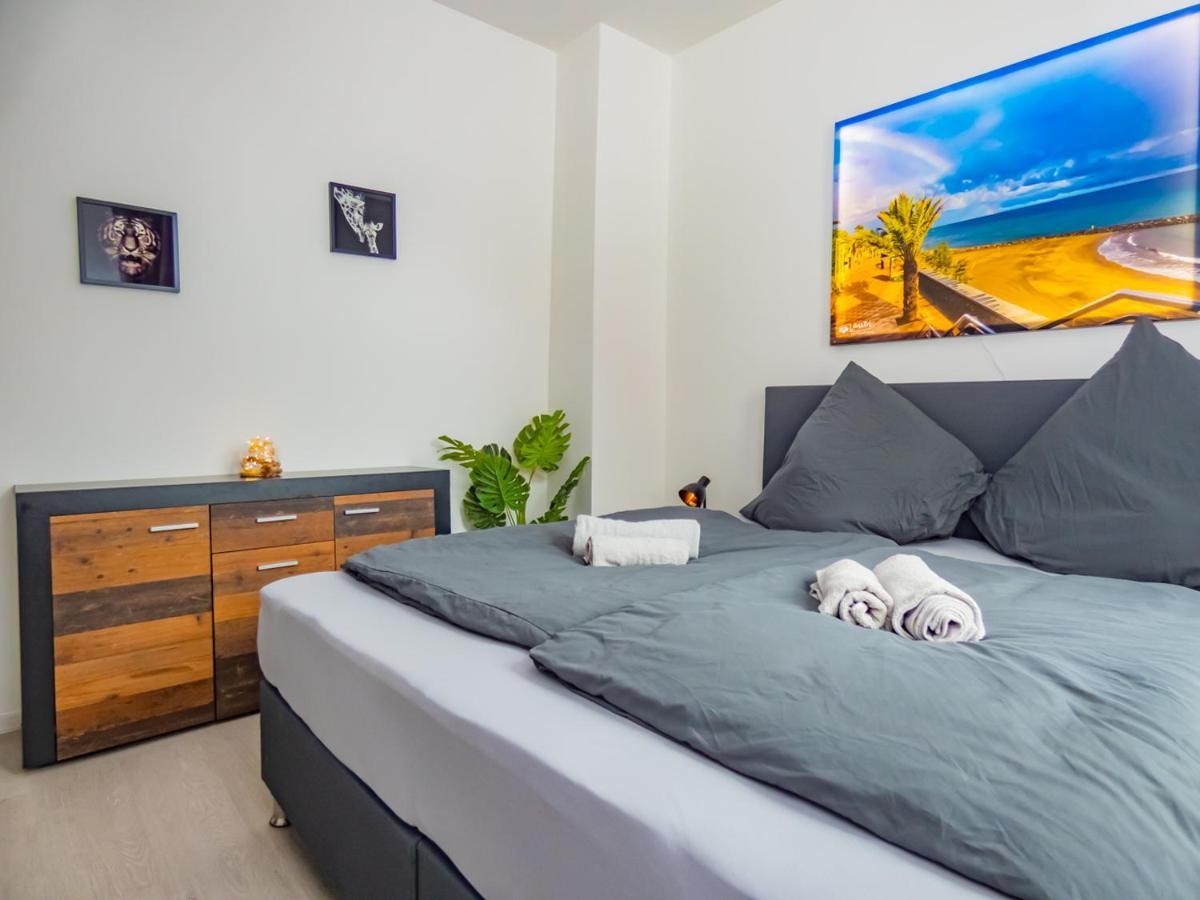 #221 Moderne City Wohnung Im Herzen Von نيوس المظهر الخارجي الصورة